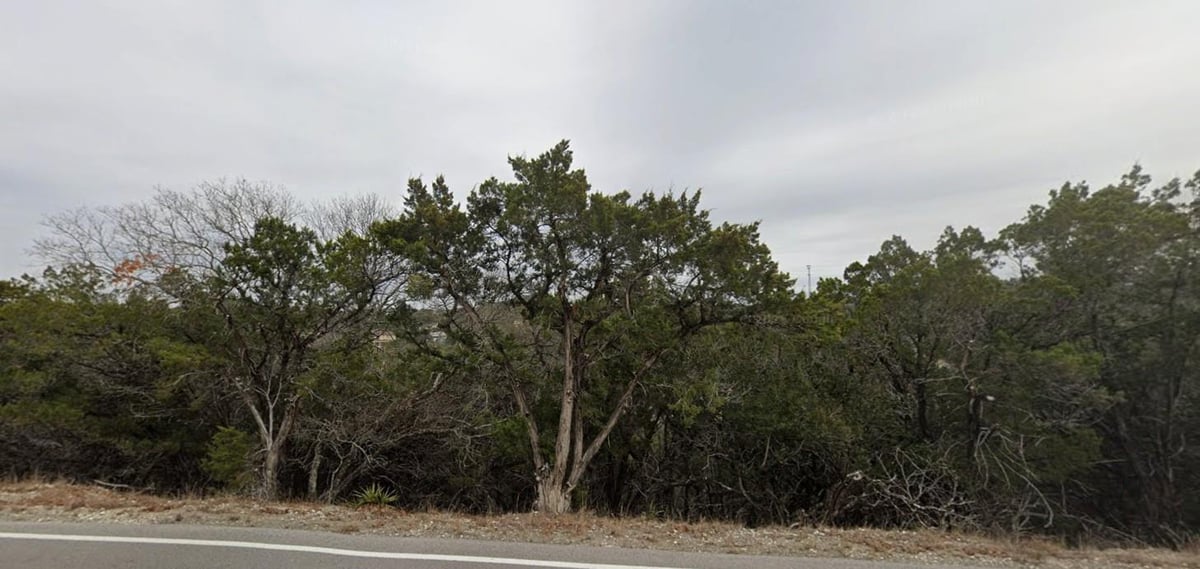 View 21026 Dawn Dr in Lago Vista Sec 01 21026 Dawn Dr - front exterior - Luxury lot in Lago Vista Sec 01, Lago Vista, TX