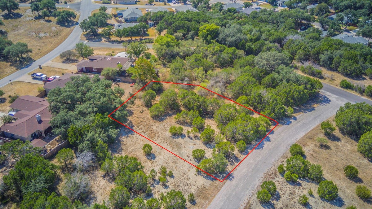 View 2103 Thurber Ln in Highland Lake Estates Sec 33 2103 Thurber Ln - front exterior - Luxury lot in Highland Lake Estates Sec 33, Leander, TX