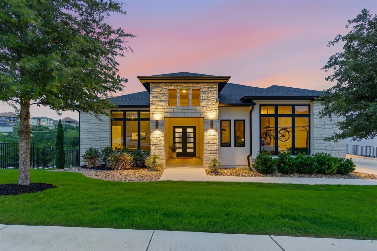 View 2421 Bel Paese BND in Travisso Ph 4 Secs 1 2 & 3 2421 Bel Paese BND - front exterior - Luxury home in Travisso Ph 4 Secs 1 2 & 3, Leander, TX