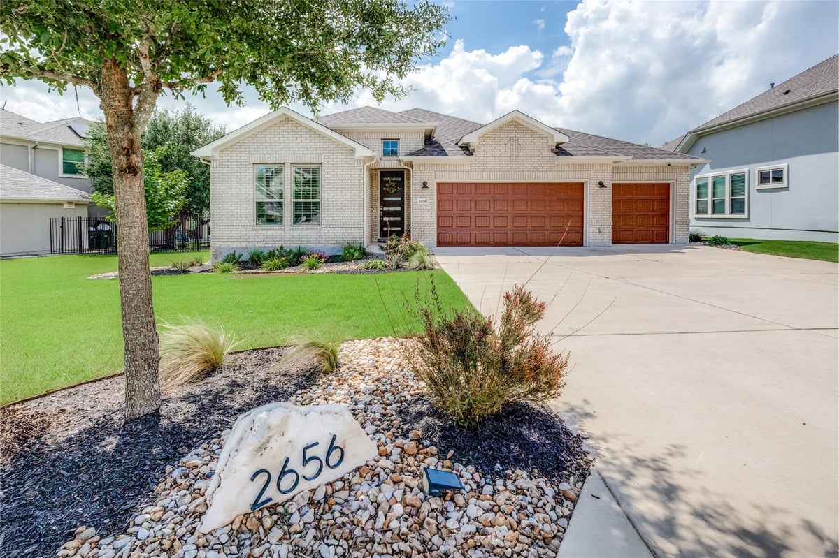 View 2656 Reunion Blvd in Reunion Ranch Ph Three Sec Two 2656 Reunion Blvd - front exterior - Luxury home in Reunion Ranch Ph Three Sec Two, Austin, TX