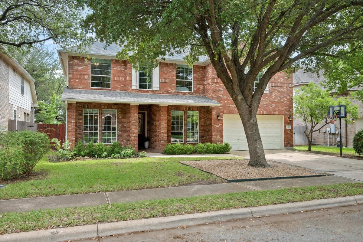 View 2725 Cedar Springs Pl in Behrens Ranch Ph B Sec 02 2725 Cedar Springs Pl - front exterior - Luxury home in Behrens Ranch Ph B Sec 02, Round Rock, TX