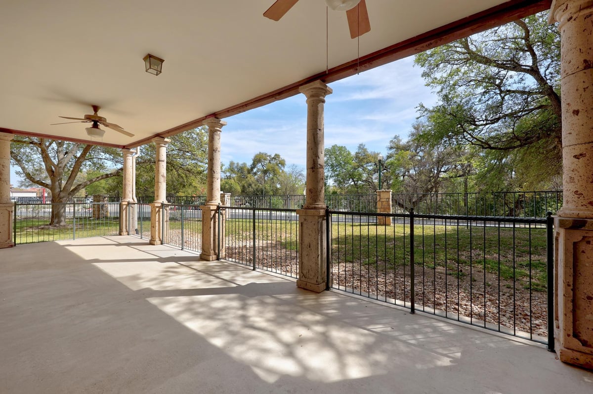 View 300 San Gabriel Village Blvd Unit #410 in Village Park Condo Amd 300 San Gabriel Village Blvd Unit #410 - front exterior - Luxury home in Village Park Condo Amd, Georgetown, TX