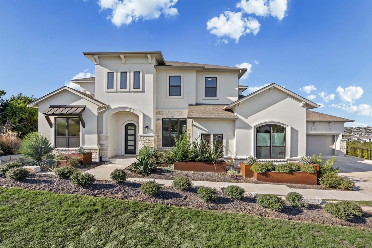 View 3021 Anzio LN in Travisso Ph 5 Sec 1 3021 Anzio LN - front exterior - Luxury home in Travisso Ph 5 Sec 1, Leander, TX