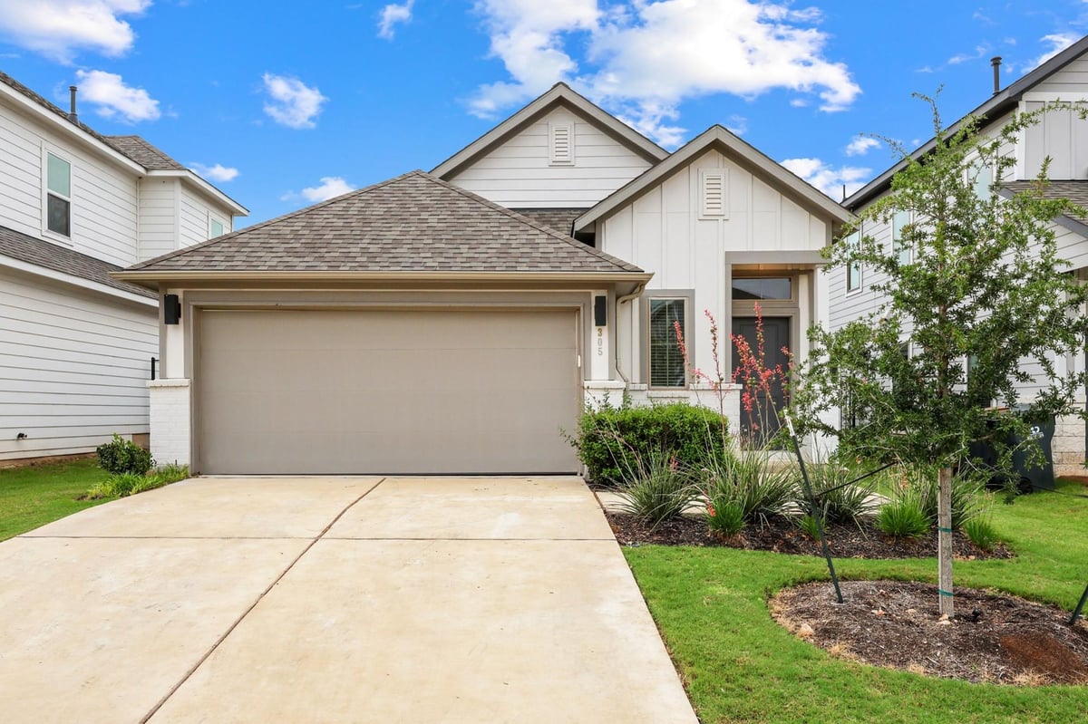 View 305 Banyon DR in Santa Rita Ranch 305 Banyon DR - front exterior - Luxury home in Santa Rita Ranch, Liberty Hill, TX