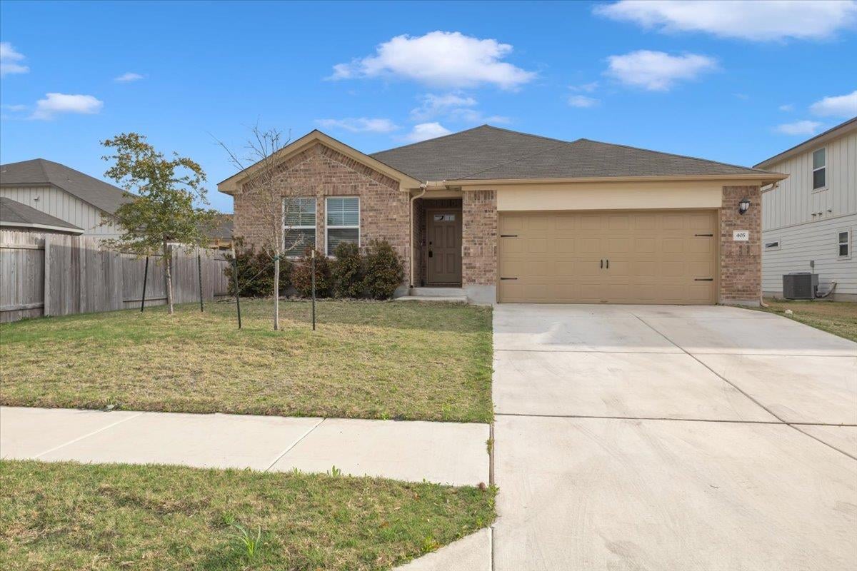 View 405 Grasslands Trl in Cross Creek 405 Grasslands Trl - front exterior - Luxury home in Cross Creek, Hutto, TX
