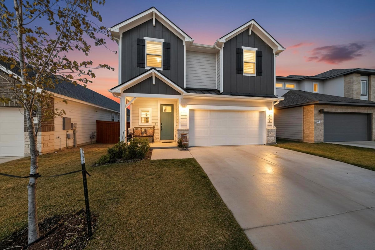 View 473 Bauer LOOP in LARIAT 473 Bauer LOOP - front exterior - Luxury home in LARIAT, Liberty Hill, TX