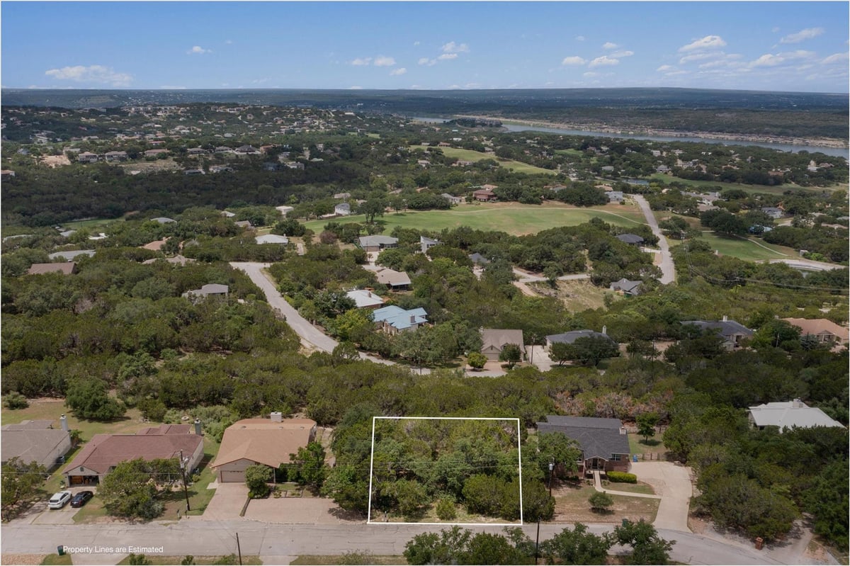 View 5100 Sundown St in Lago Vista Country Club Estate 5100 Sundown St - front exterior - Luxury lot in Lago Vista Country Club Estate, Lago Vista, TX