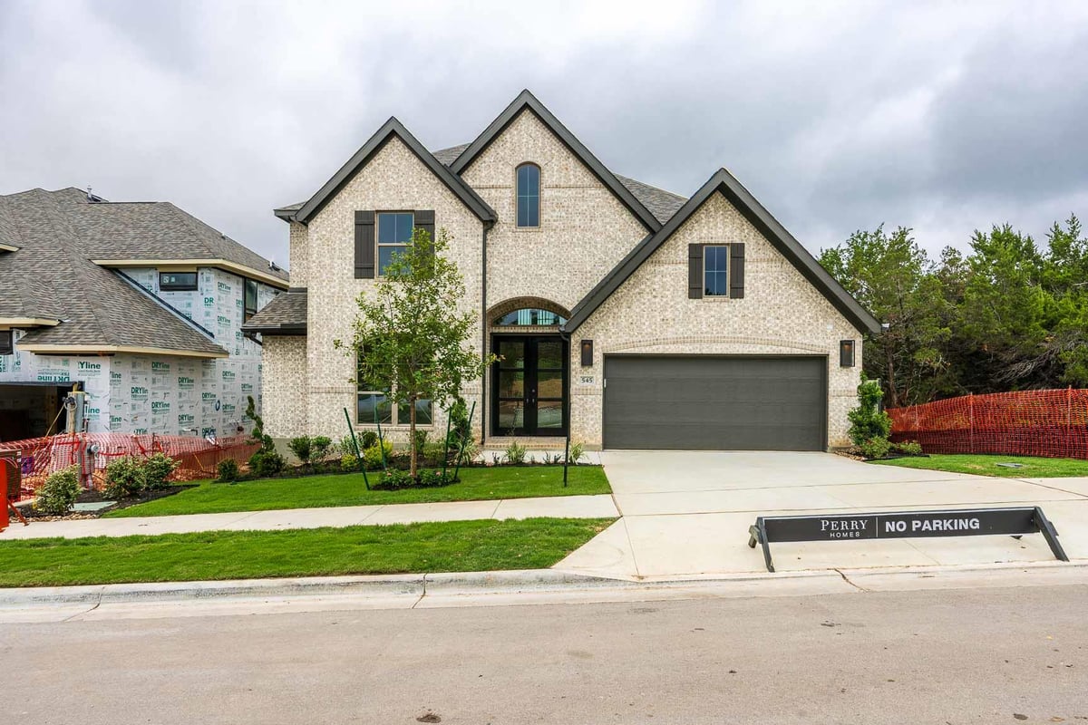 View 545 River Overlook Rd in Wolf Ranch 545 River Overlook Rd - front exterior - Luxury home in Wolf Ranch, Georgetown, TX