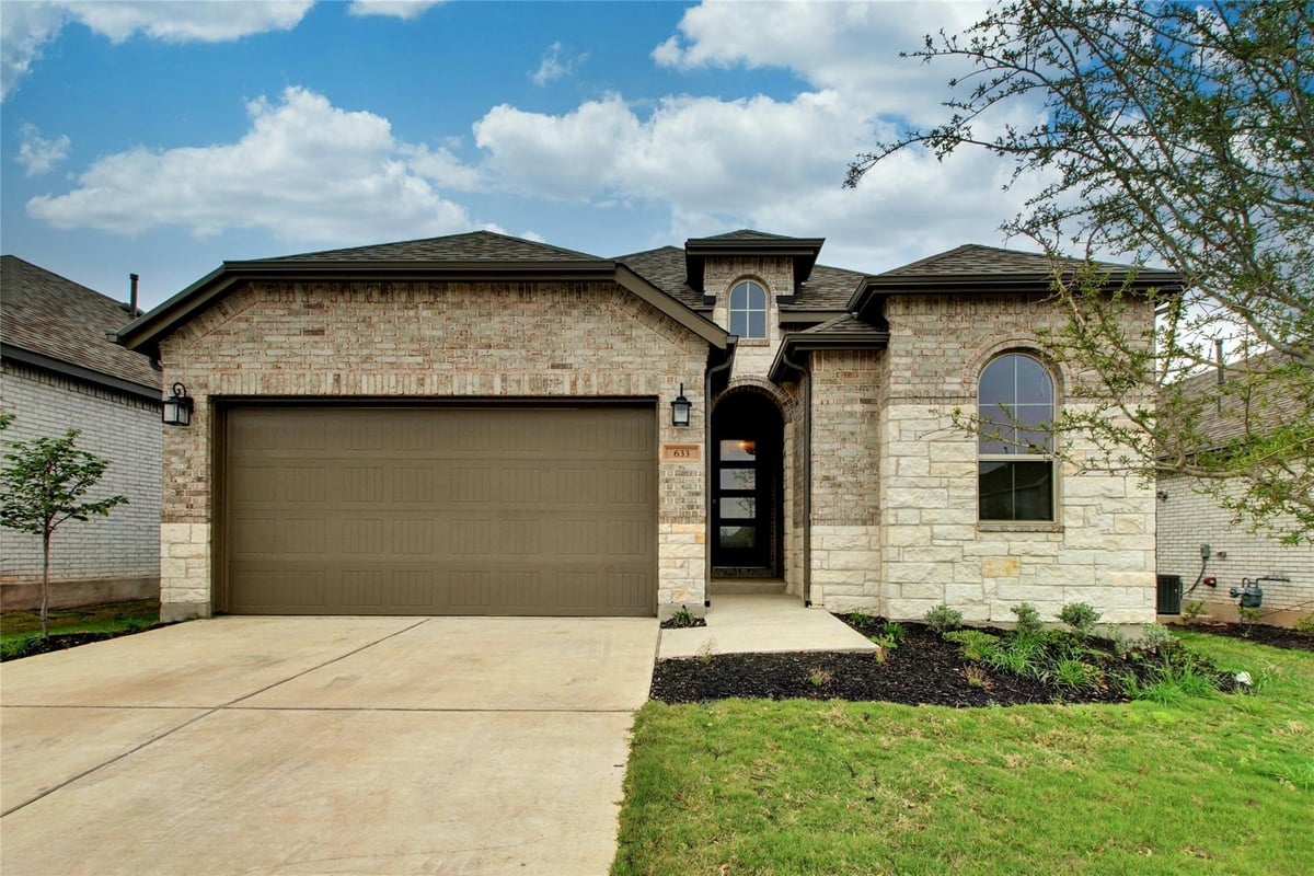 View 633 Pecan Bottom TRL in Wolf Ranch 633 Pecan Bottom TRL - front exterior - Luxury home in Wolf Ranch, Georgetown, TX