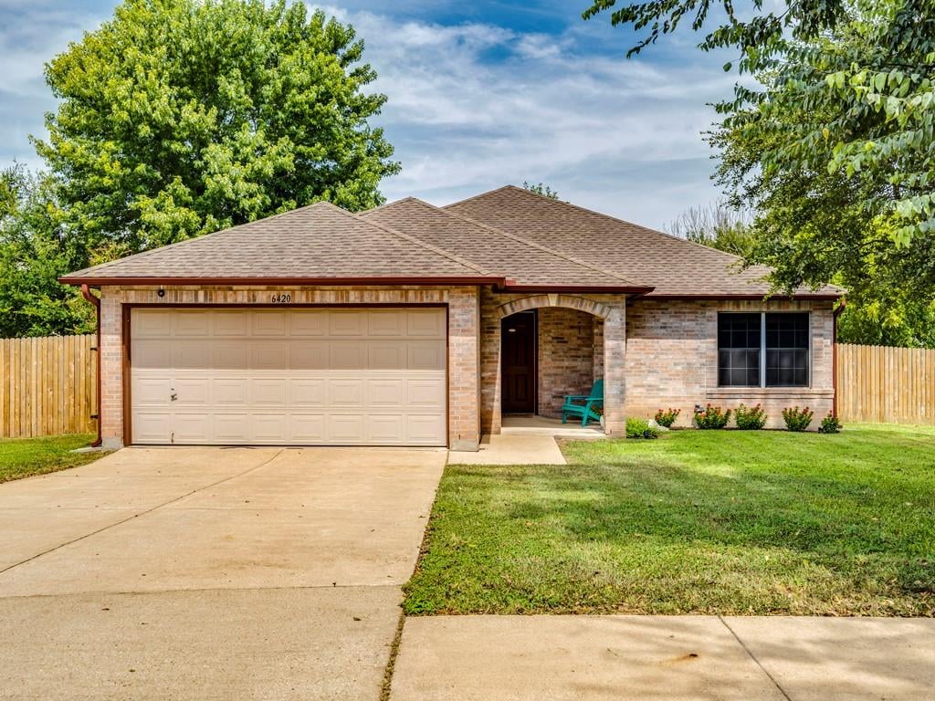 View 6420 Piedras Blanco Dr in Springfield Ph B Sec 04 6420 Piedras Blanco Dr - front exterior - Luxury home in Springfield Ph B Sec 04, Austin, TX