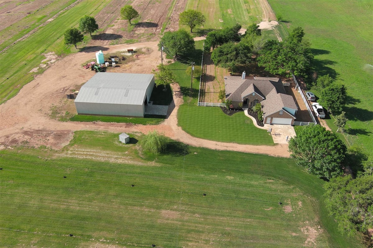 View 678 Ponderosa Rd in Woods, Leander 678 Ponderosa Rd - front exterior - Luxury home in Woods, Leander, Bastrop, TX