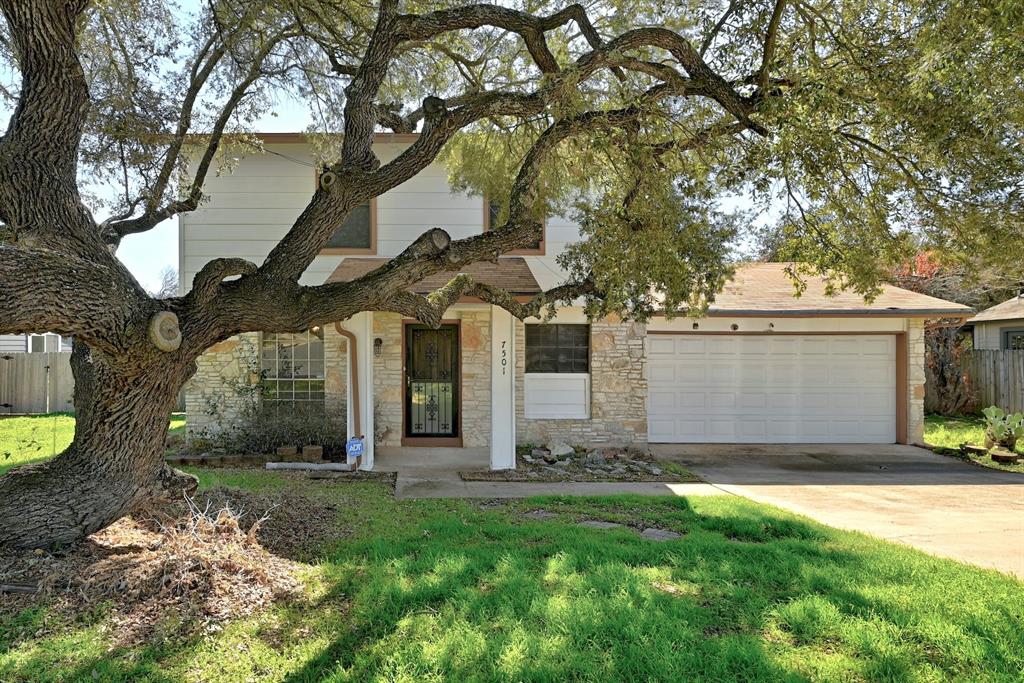 View 7501 Scenic Brook Dr in Windmill Run Sec 01 7501 Scenic Brook Dr - front exterior - Luxury home in Windmill Run Sec 01, Austin, TX