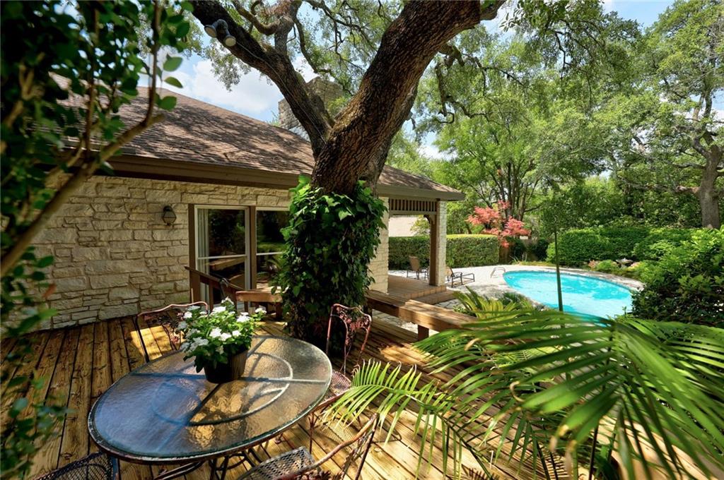 View 7701 Pleasant Meadow Cir in Green Trails Estates Resub 7701 Pleasant Meadow Cir - front exterior - Luxury home in Green Trails Estates Resub, Austin, TX