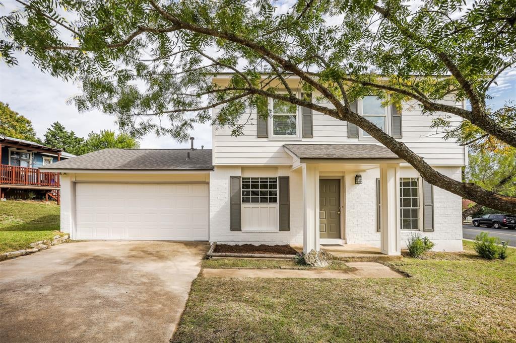 View 7705 Banpass Ln in Windmill Run 7705 Banpass Ln - front exterior - Luxury home in Windmill Run, Austin, TX