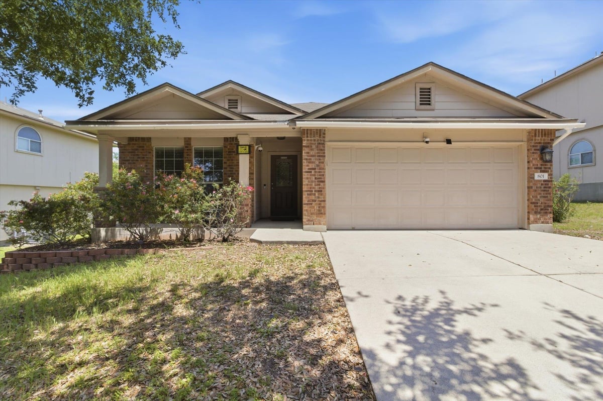 View 801 Covent DR in Kensington Trails Sec 4B 801 Covent DR - front exterior - Luxury home in Kensington Trails Sec 4B, Kyle, TX