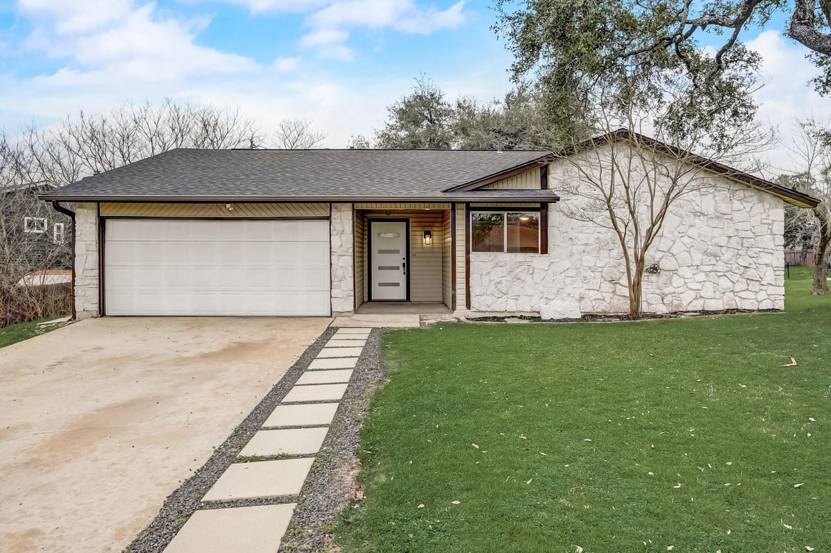 View 8207 Burnt Cir in Windmill Run Sec 01 8207 Burnt Cir - front exterior - Luxury home in Windmill Run Sec 01, Austin, TX