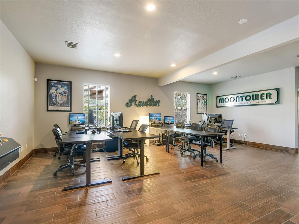 View 8700 Menchaca Rd Unit #401 in Grand Oaks Office Condo Amd 8700 Menchaca Rd Unit #401 - front exterior - Luxury home in Grand Oaks Office Condo Amd, Austin, TX