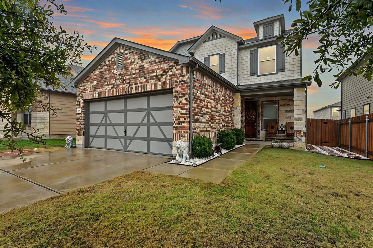 View 905 Solitude Dr in Cottages/Beaver Crk Ph 2 905 Solitude Dr - front exterior - Luxury home in Cottages/Beaver Crk Ph 2, Austin, TX