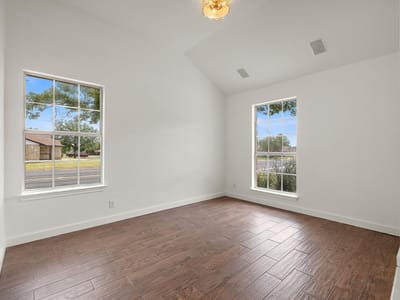 Kitchen at 1000 Woodview DR - 3 bed 2 bath home