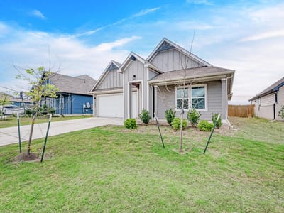 Kitchen at 1002 Austin Bayou Dr - 4 bed 2 bath home