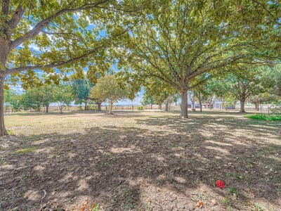 Living area at 10026 Fm 1660 - 4 bed 2 bath home
