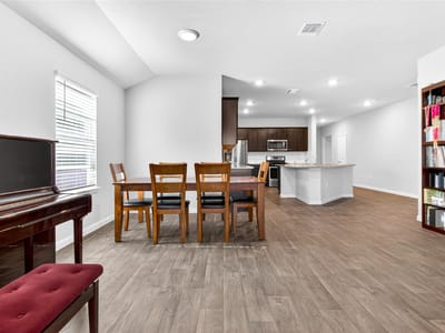 Kitchen at 1007 Coolridge Ct - 4 bed 2 bath home