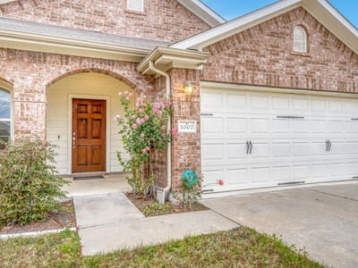 Kitchen at 1007 Papaya Cv - 3 bed 2 bath home