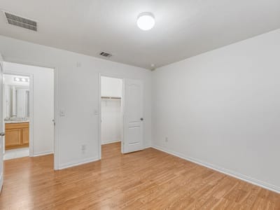 Bathroom at 1007 Papaya Cv - 3 bed 2 bath home