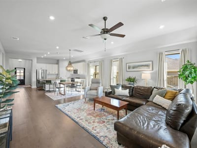 Living area at 103 Scotsburg St - 4 bed 3 bath home