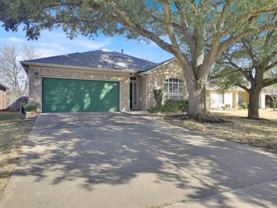 Primary bedroom at 1030 Disraeli CIR - 4 bed 2 bath home