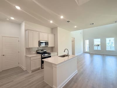 Primary bedroom at 1033 Stonehill DR - 3 bed 2 bath home