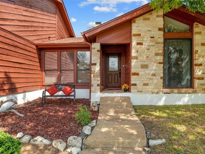 Primary bedroom at 104  CAREFREE Cir - 3 bed 2 bath home