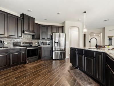 Living area at 105 West Point WAY - 3 bed 2 bath home