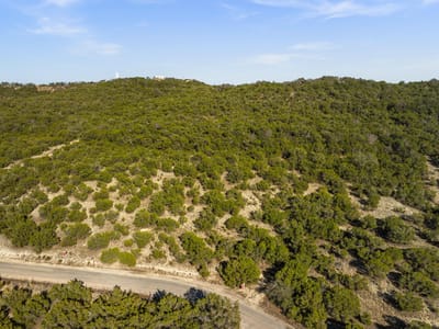 Kitchen at 10678 Deer Canyon Rd - Panoramic Hills Sub, Jonestown, TX