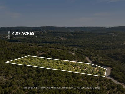 Primary bedroom at 10678 Deer Canyon Rd - Panoramic Hills Sub, Jonestown, TX