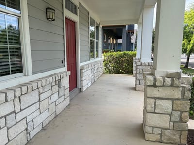 Living area at 1076 Sanders - 3 bed 2 bath home