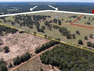 Living area at 1078 Old Pin Oak Rd Unit #Tract 1 - Holderman, Jesse, Paige, TX