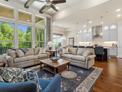 Living area at 108 Oak Trail DR - 3 bed 2 bath home