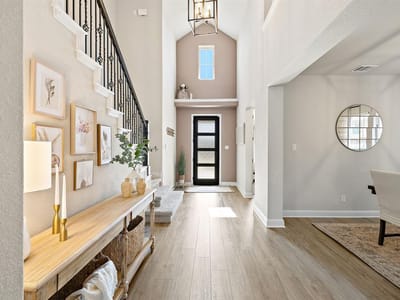 Primary bedroom at 108 Ravello ST - 4 bed 3 bath home