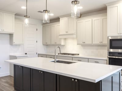 Primary bedroom at 109 Arcilla PASS - 4 bed 3 bath home