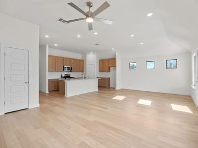 Bathroom at 109 Divisadero DR - 4 bed 3 bath home