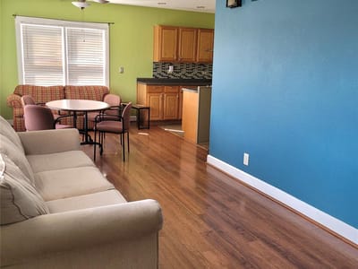 Primary bedroom at 1106 Austin St - 3 bed 2 bath home