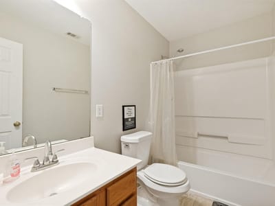 Primary bedroom at 1107 Fox Sparrow Cv - 7 bed 2 bath home