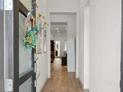 Living area at 1113 Thunderhead Trl - 3 bed 3 bath home