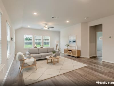 Living area at 1117 Terrace View DR - 3 bed 2 bath home