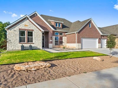 Living area at 112 Axis Loop - 4 bed 3 bath home