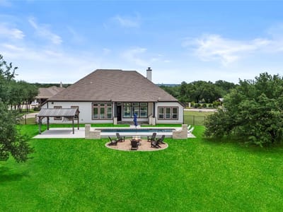 Living area at 112 Red Mulberry WAY - 4 bed 3 bath home