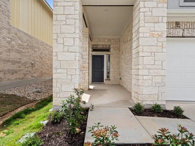 Living area at 11309 Zip Cochise WAY - 3 bed 2 bath home
