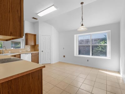 Bathroom at 114 Gainer Dr - 4 bed 2 bath home