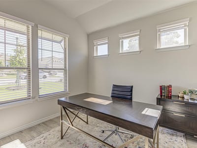 Primary bedroom at 117 Scenic Hills Cir - 3 bed 2 bath home